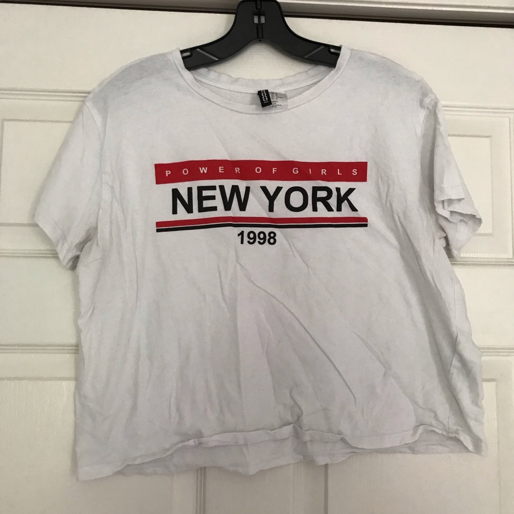 H&M graphic crop top size M